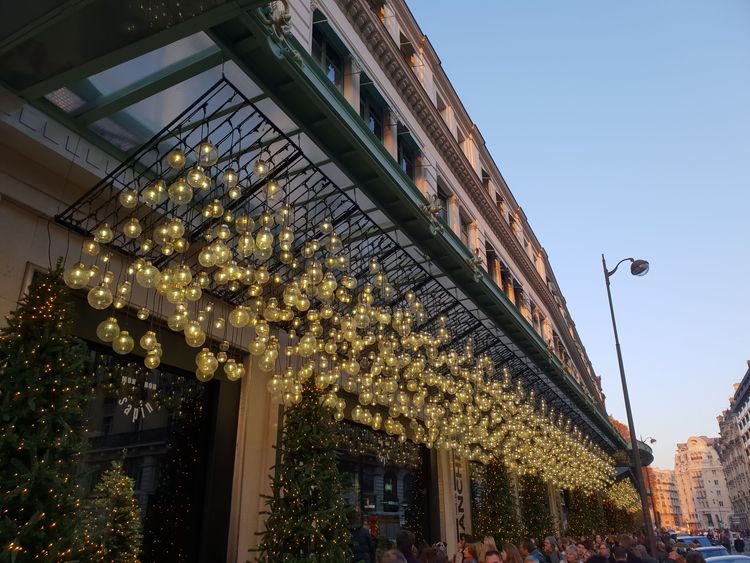 Décorations de Noël des Grands Magasins - Paris